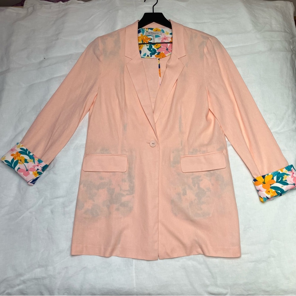 BCBGeneration Light Pink Linen Blazer with Floral Accents Size Small